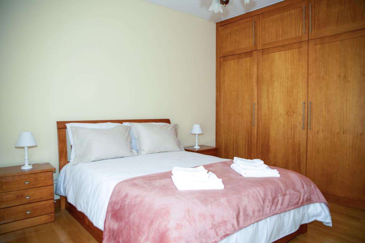 Vizinha'S Mommy'S Apartment Ponta Delgada المظهر الخارجي الصورة